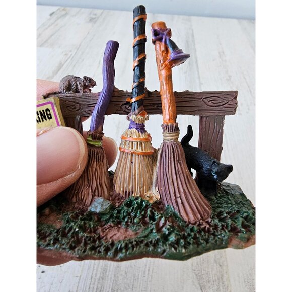 Lemax broom parking witch Halloween decor cat rat - Picture 3 of 6